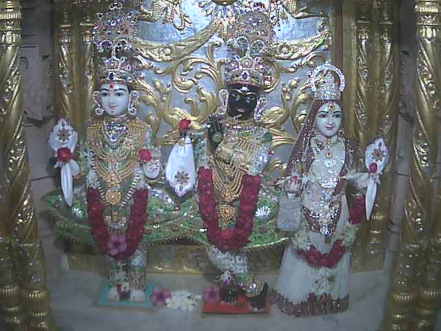 Shree Ghansyam Maharaj Shree RadhaKrushna Dev