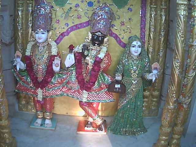 Shree Ghansyam Maharaj Shree RadhaKrushna Dev
